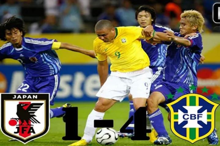 个人表演!06年世界杯,大罗双响建功,巴西4-1送日本小组出局