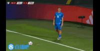 法国0-1落后冰岛!冰岛任意球机会引门前混乱,帕尔森破门