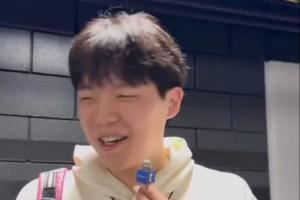 杨瀚森问记者:今天吃的什么?记者:咖啡!小杨:那是drink🤣