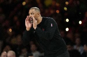 乌度卡:要保证防守的同时提高进攻 我们季前赛进攻效率排第一
