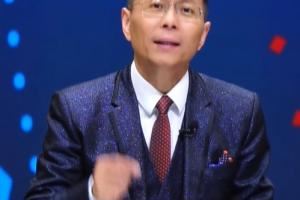  詹俊：萨拉赫这个赛季出现断崖式下滑，有必要让他多打打替补
