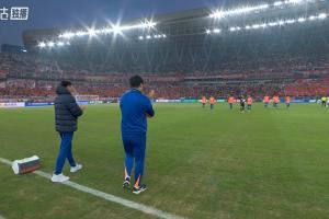 阻击争冠3队!韩鹏上任后3-1海港、6-0国安、3-3申花,仅1-2蓉城