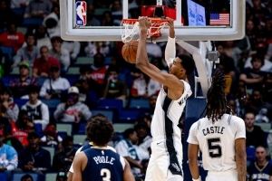 杜林:文班作为中锋打法像分卫 同时他护筐像马努特-波尔