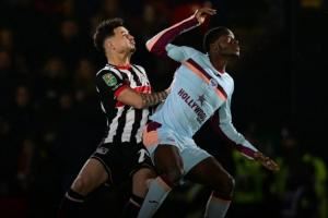 此前淘汰曼联、谢周三!格林斯比0-5布伦特福德止步联赛杯16强