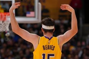  复仇！湖人上赛季首轮被森林狼淘汰 本赛季前五场两胜森林狼