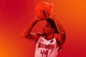  ：山东队与德沃恩-艾库恩-珀塞尔签约