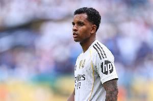  记者：罗德里戈不会在冬窗离开皇马，他至少留队到赛季结束