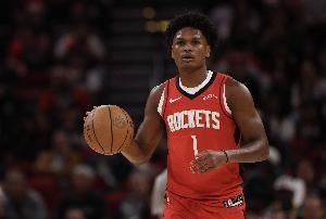  串联可以！阿门半场5中4拿到9分1板5助2断1帽