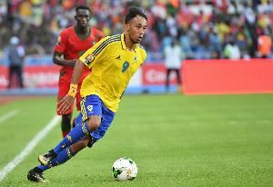  加蓬1-4不敌尼日利亚出局，36岁奥巴梅扬再度无缘世界杯