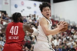  朱芳雨：杨瀚森明白自己不能放松 若G联赛也放松那就只能回CBA了