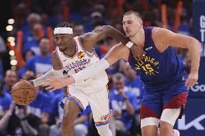  杰弗森：雷霆目前遥遥领先 但丹佛还有个怪物 那个绝对的超巨！