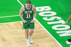  普理查德：赛季初时我想得太多 现在就是“去TMD 只管投”心态