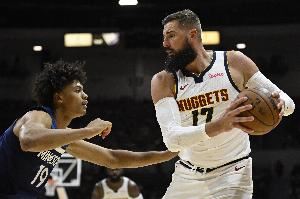  芬奇：贝兰热发展处于正轨 节奏战术识别身体对抗都越来越适应了