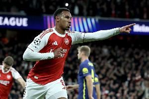  赛程考验😱TA：加布里埃尔缺阵1-2个月，枪手8周至少打14场比赛